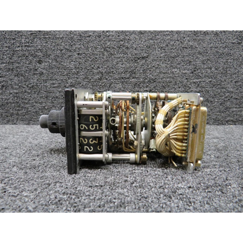 Sabreliner NA-265-60 VHF Comm-2A Communications Control Unit