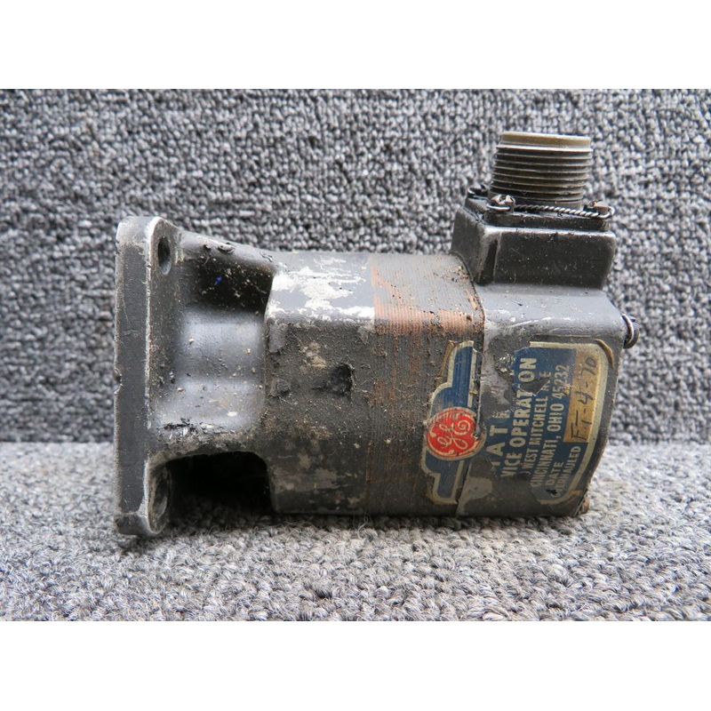 2CM9ABE6 (Alt: 3883029) General Electric RH 2 Pole Tachometer Generator