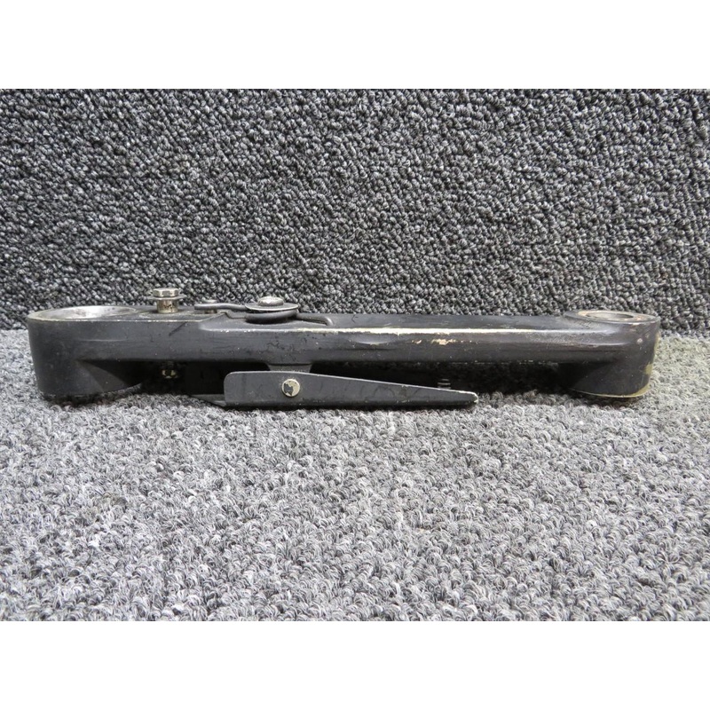 55656011-493 Alcoa Rudder Pedal Arm Control