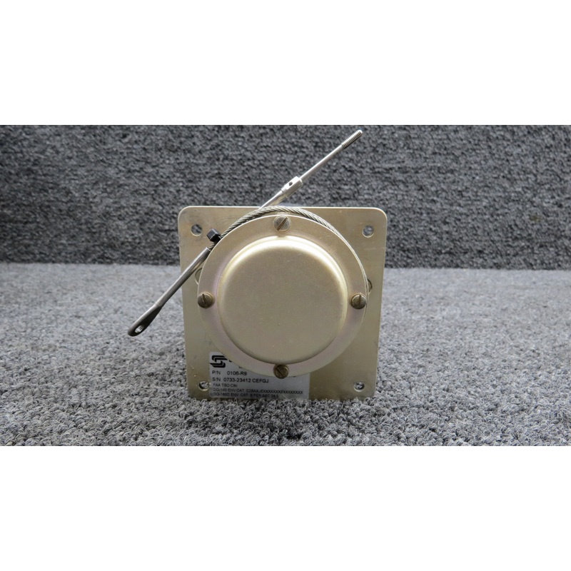 0106-R9 S-Tec Roll Servo Assembly w Mounting Brackets (Volts: 28)