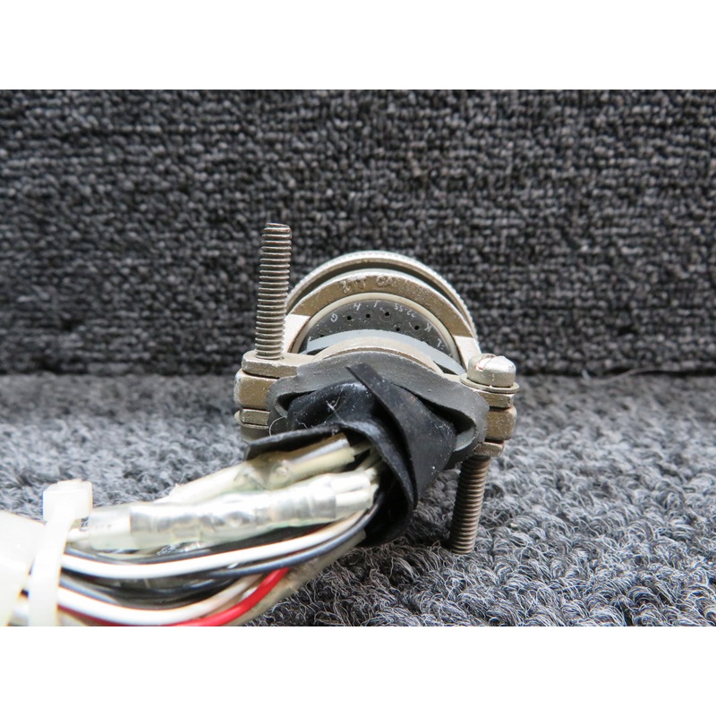 MS3126F22-338 ITT Canon Plug Connector