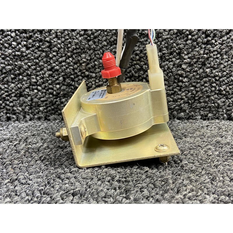0111 S-Tec Corp Absolute Pressure Transducer Unit with Mounting Plate (Metal)