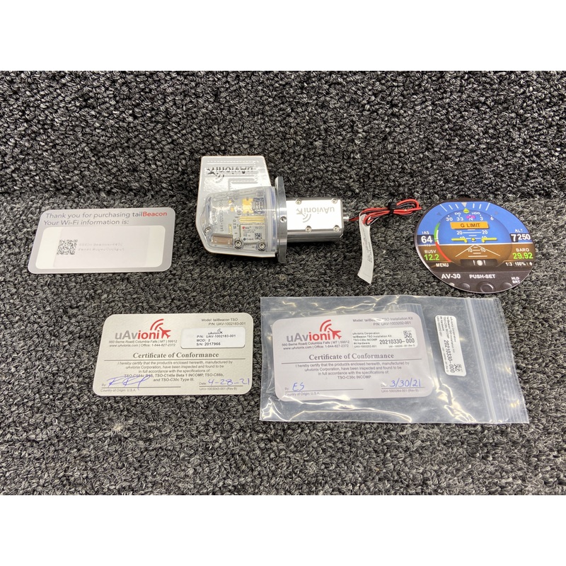 UAV-1002183-001 UAvionic ADS-B Out Navigation Light with Disc and Mod (LED)