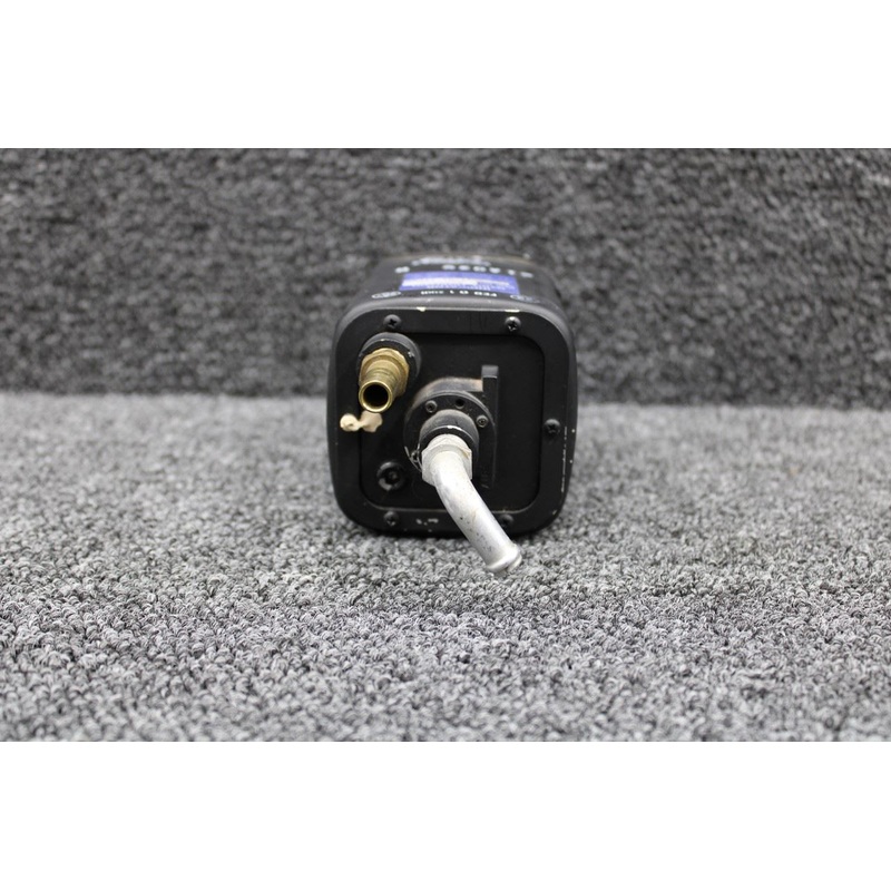 102-0041-04 RC Allen RCA22-7 Gyro Horizon Indicator (a)
