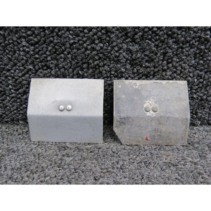 MC0750143-1 McFarlane Intake Heat Deflector Assembly Set of 2