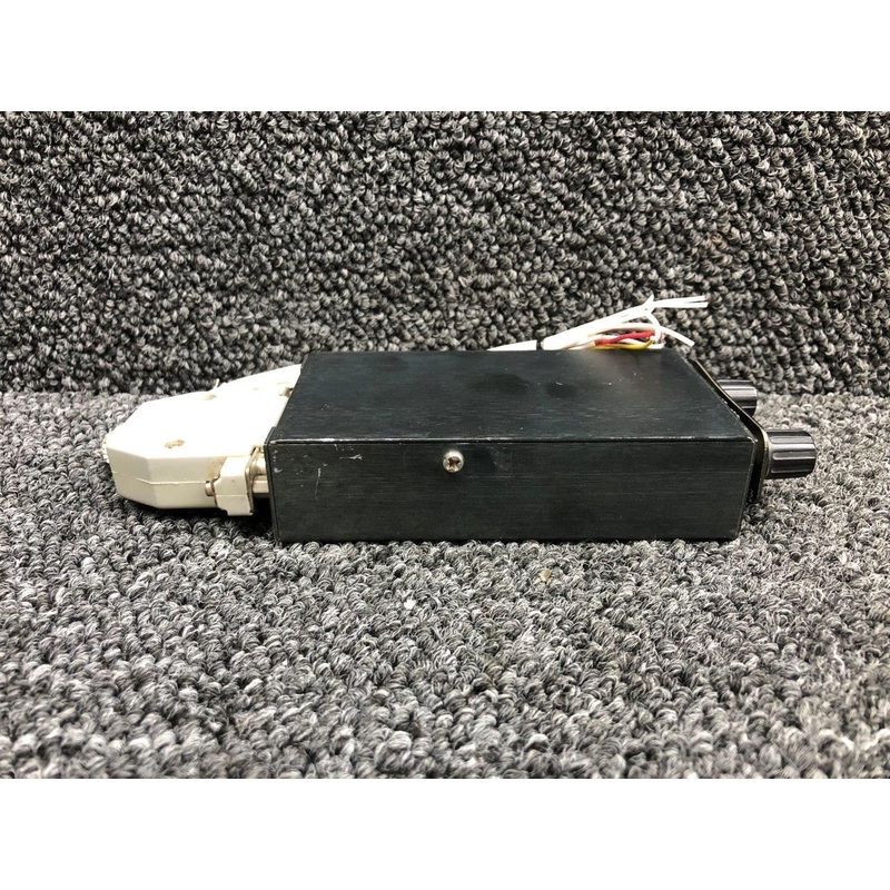 403 Flightcom Panel Mounted Intercom Assembly (Cracked Knobs)