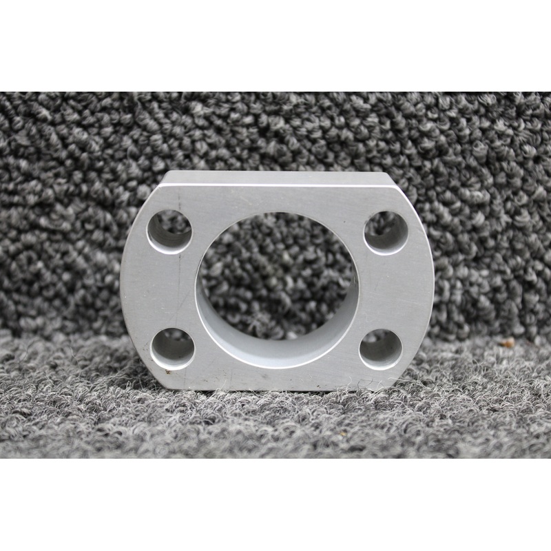 LA53321115 (Use: 2841100-11) Columbia LC41-550FG Main Axle Spacer