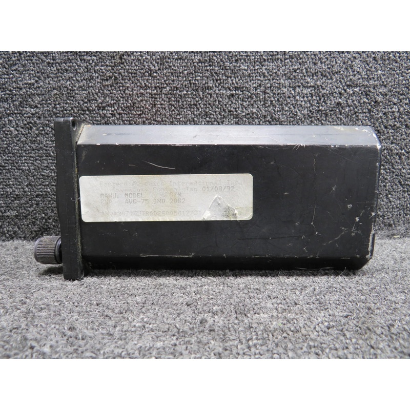 MI-591085-5 RCA AVQ-75 DME Distance- GS Indicator w Connector (Loose Glass)