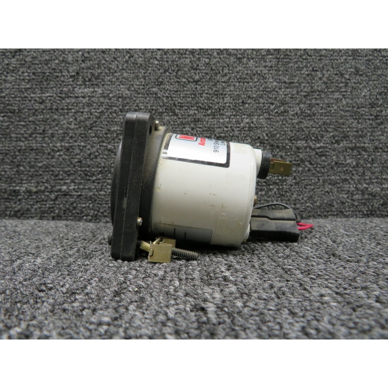 D1-312-5036 Mitchell 98470-2 Quartz Clock (Minus Knob, Worn Gasket)