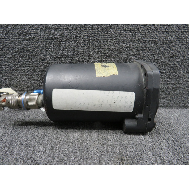 30040-1175 (Alt: 101-380033-1) Aerosonic Vertical Speed Indicator