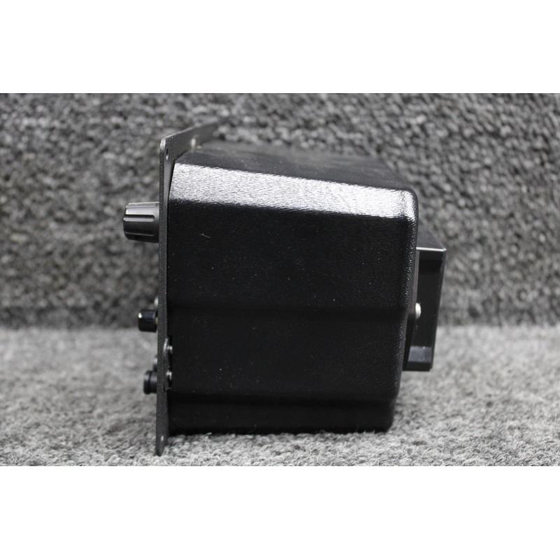 0918111-1, 045L0002-1 Cessna 162 Precise Flight Breaker, Switch Panel w Dimmer