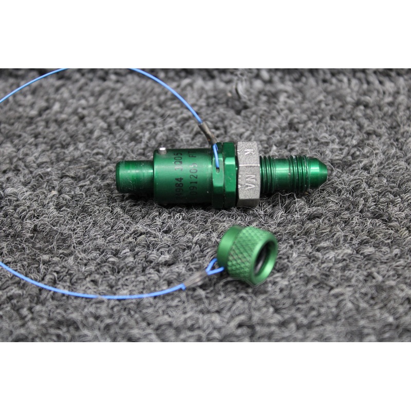 1QM4G2-42A Columbia LC41-550FG Oxygen Bulkhead Connector Port