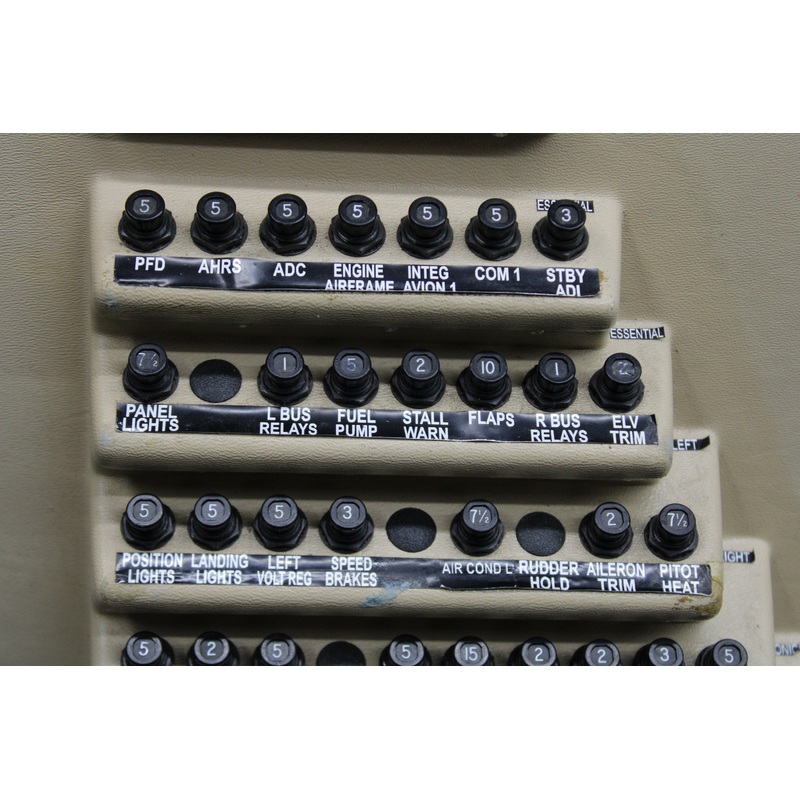 LB53514018 (Use: 5351418) Columbia Seamech Circuit Breaker Panel Assembly