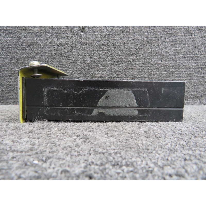 DME-195 Narco DME Indicator with Mounting Bracket