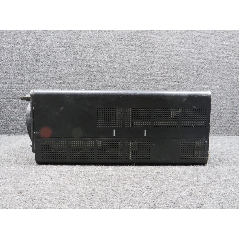 MI-591038 RCA AVQ-55 Weather Radar and DSI Indicator Console (Chipped Face)