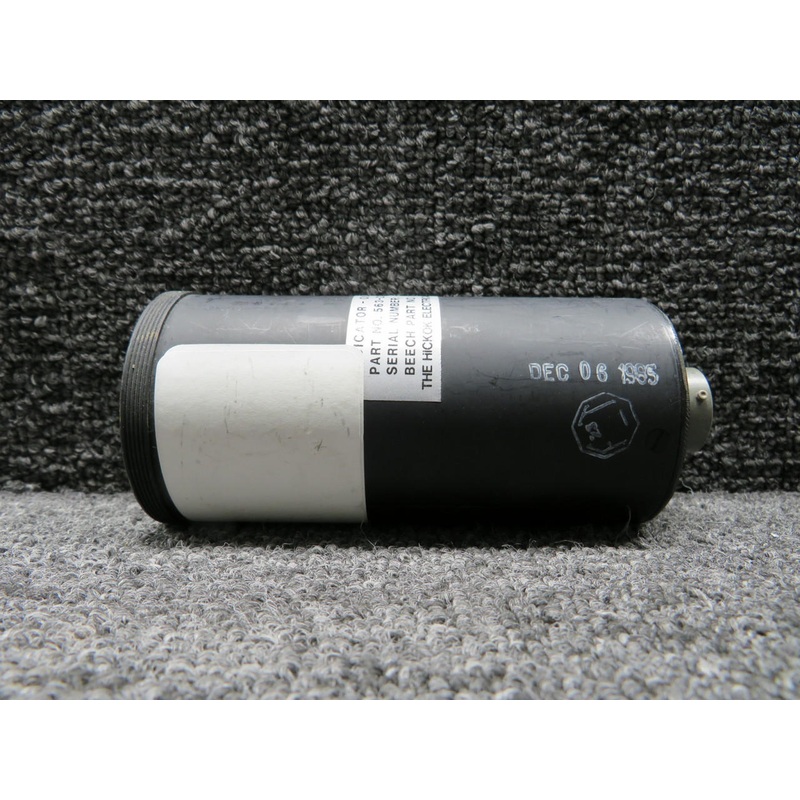 563-235 (Alt: 100-384117-3) Hickok Oil Temperature and Pressure Indicator