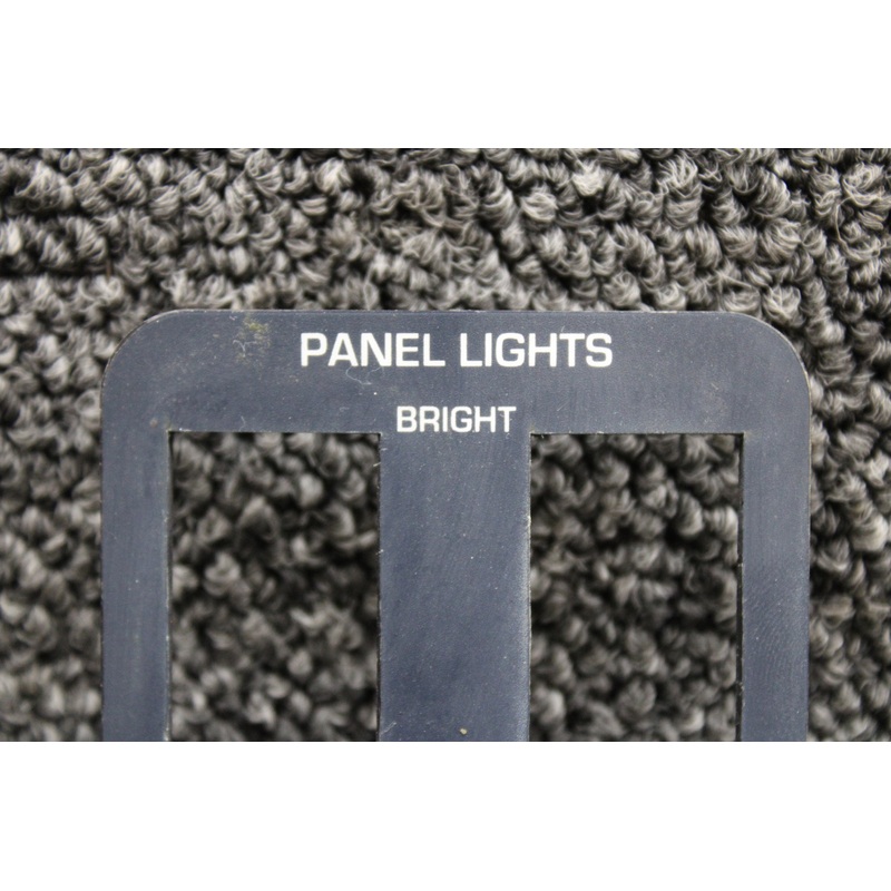 LB53404319 (Use: 2819102-26) Columbia LC41-550FG Panel Lights Switch Bracket