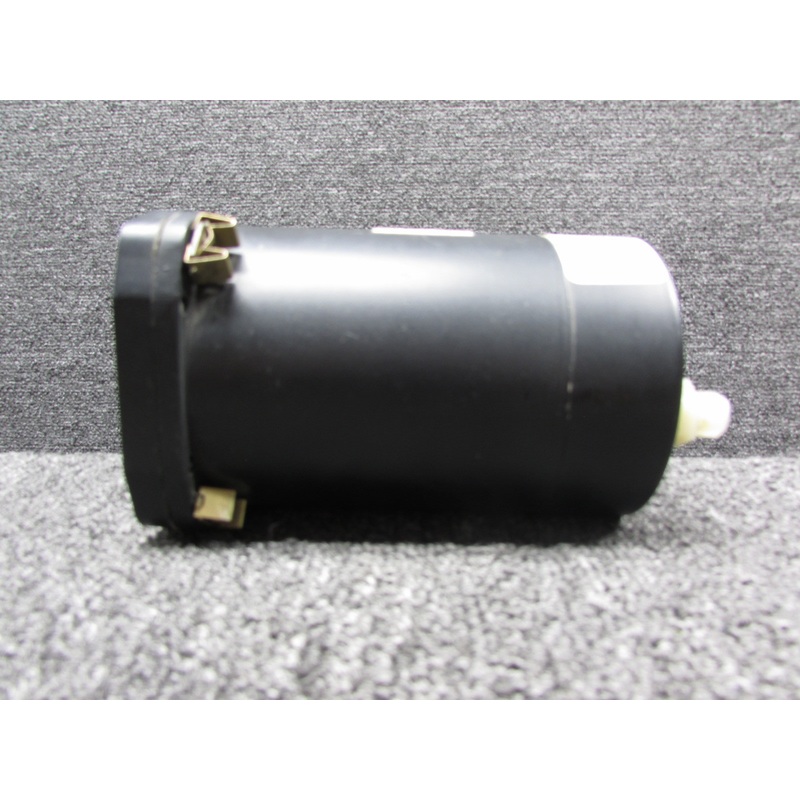 30230-1165 (Alt: 222-375-030-1) Aerosonic Vertical Speed Indicator