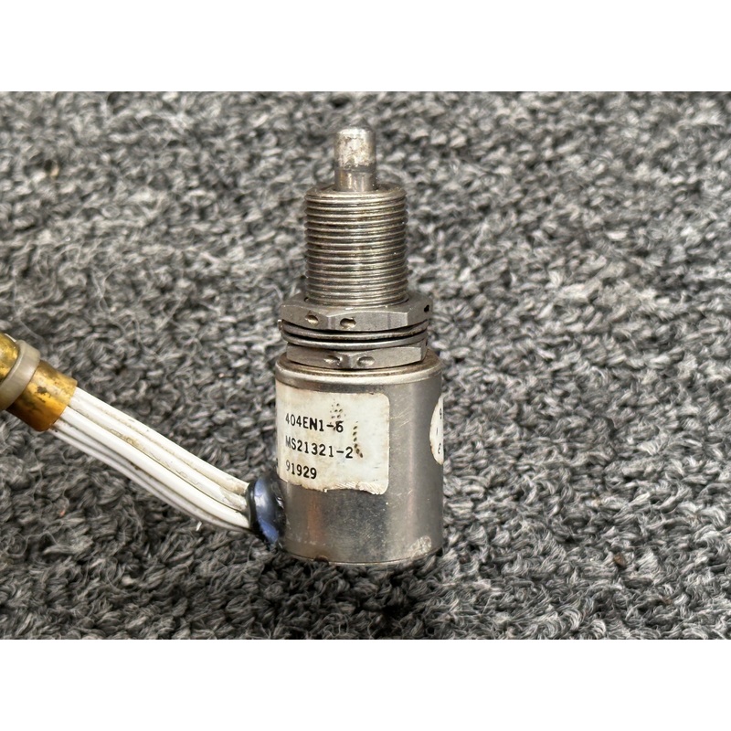 404EN1-6 (Alt: MS21321-2) Micro Landing Gear Switch Assembly