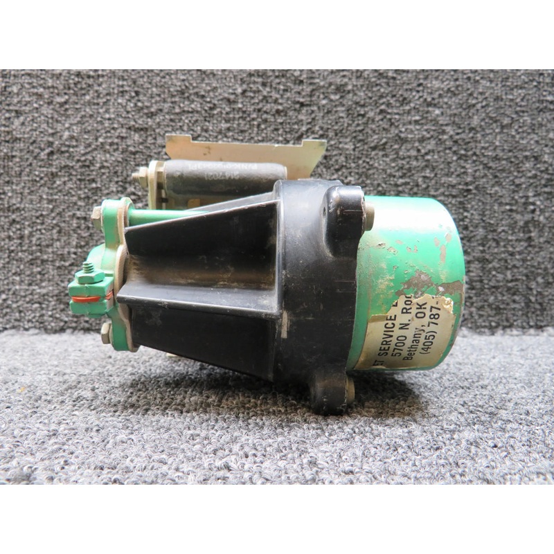 CR2795B105A1 General Electric DC Generator Voltage Regulator with Mount (28V)
