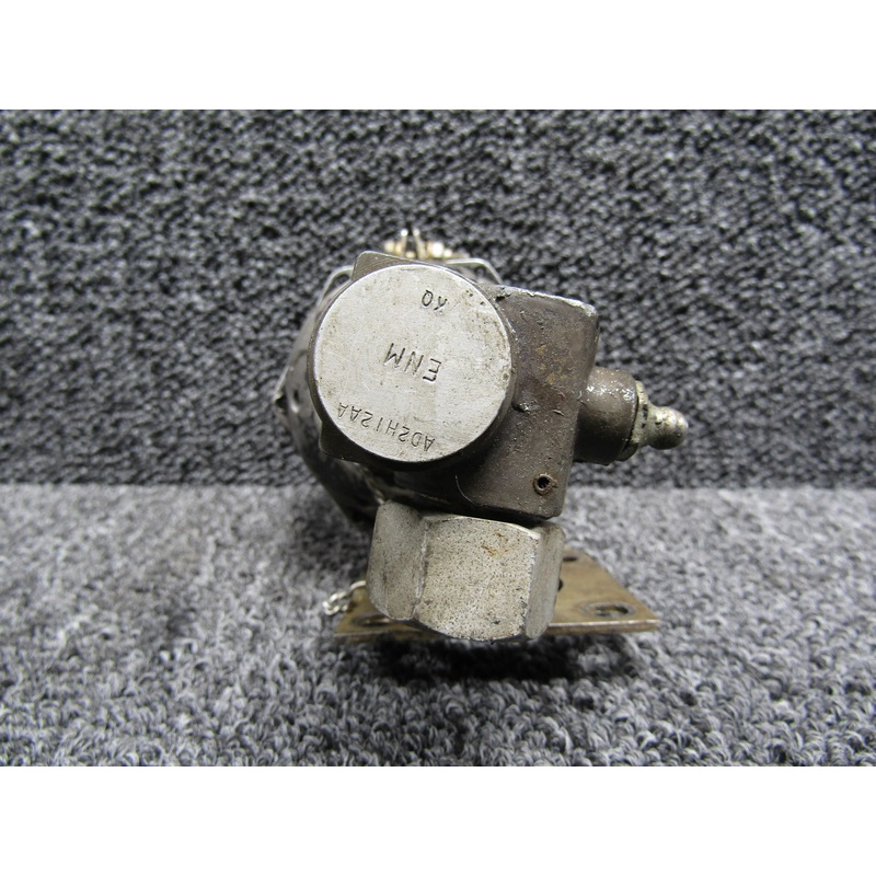 2CM7AAN-1 GE AN5531-2 Electric Tachometer Generator w Mount + 90 Degree