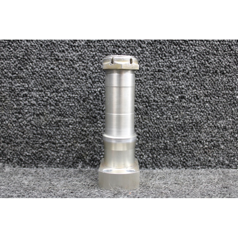 LA53321121 (Use: 2841100-17) Columbia LC41-550FG Main Gear Axle