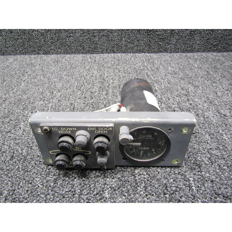RCM-60-AC Aerosonic Vertical Velocity Indicator and Landing Gear Indicator Panel