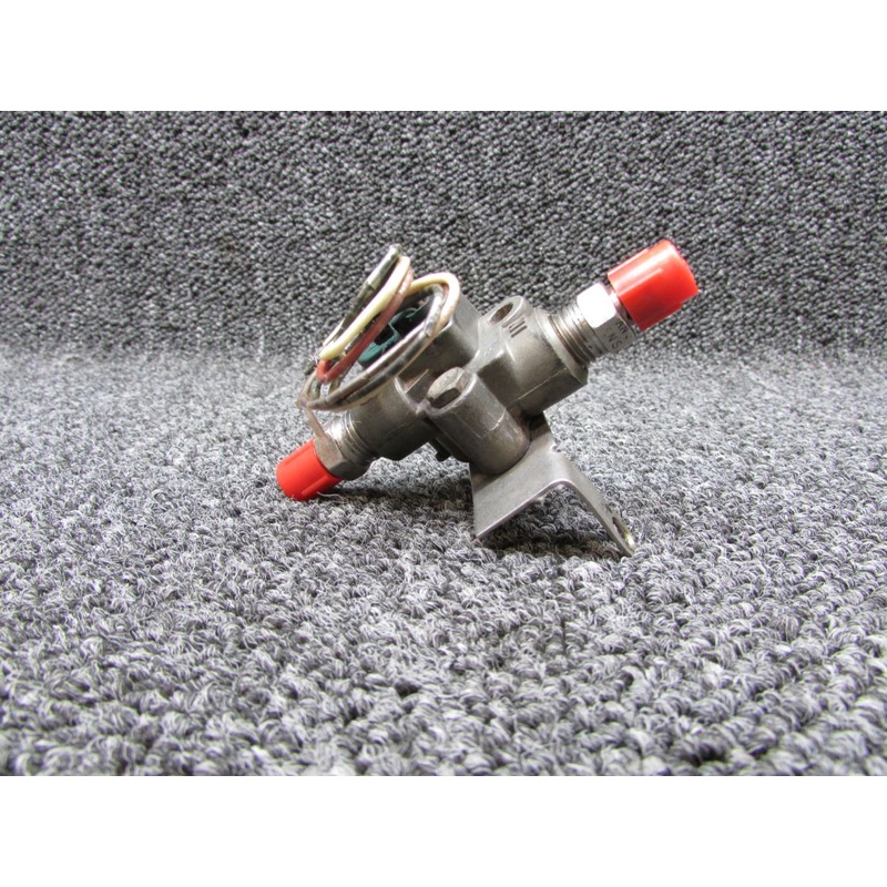 201 Continental IO-520-BA3 Floscan Fuel Transducer with Bracket