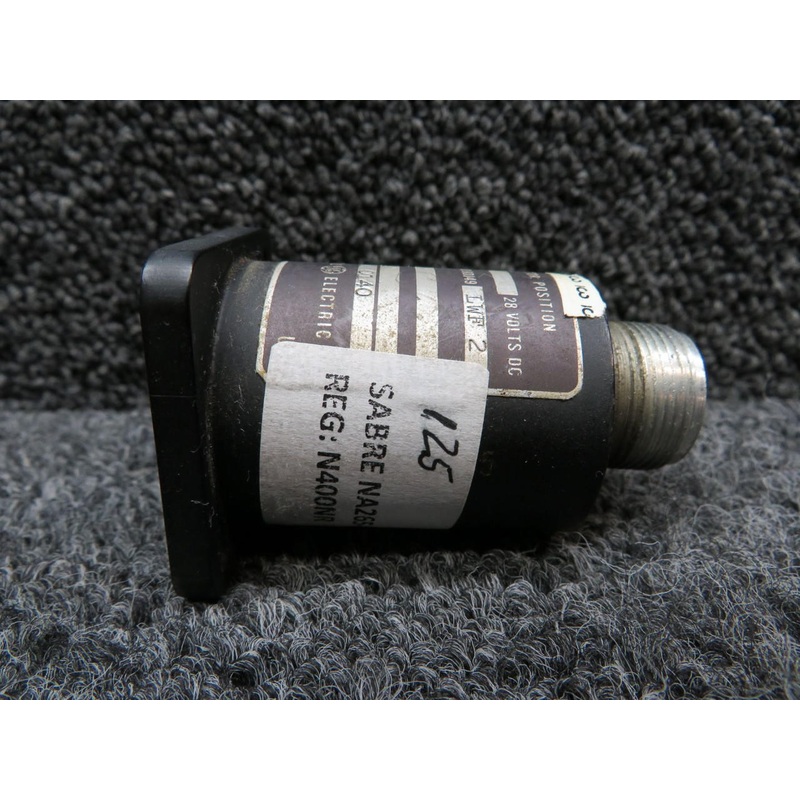 8DJ49LWF-2 General Electric Rudder Trim Indicator