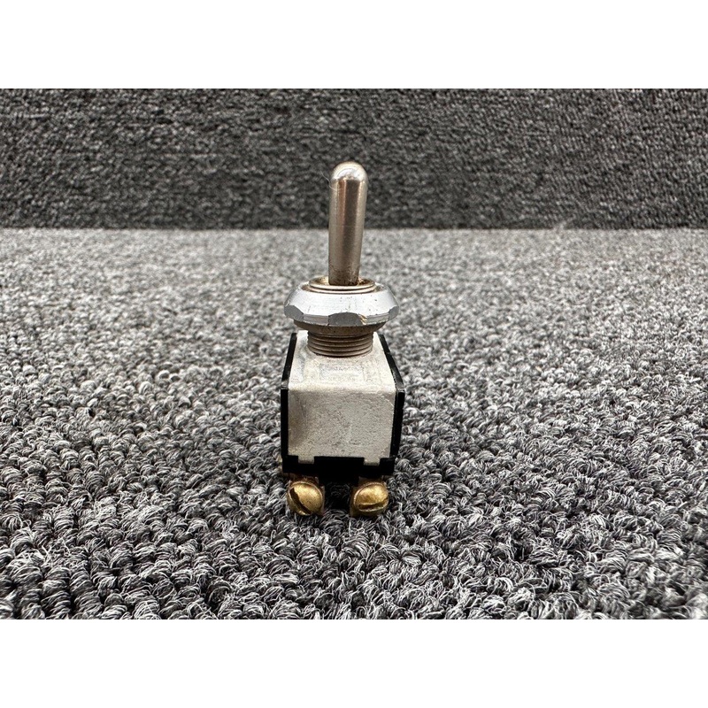 AN3027-1 (Use: MS35059-21) Cutler Hammer Toggle Switch