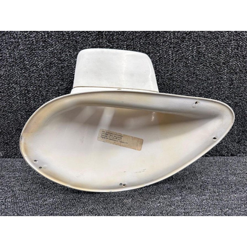 28-07LWS (Alt: 0523047-1) Cessna 172N Texas Aeroplastics Wing Fairing Upper LH