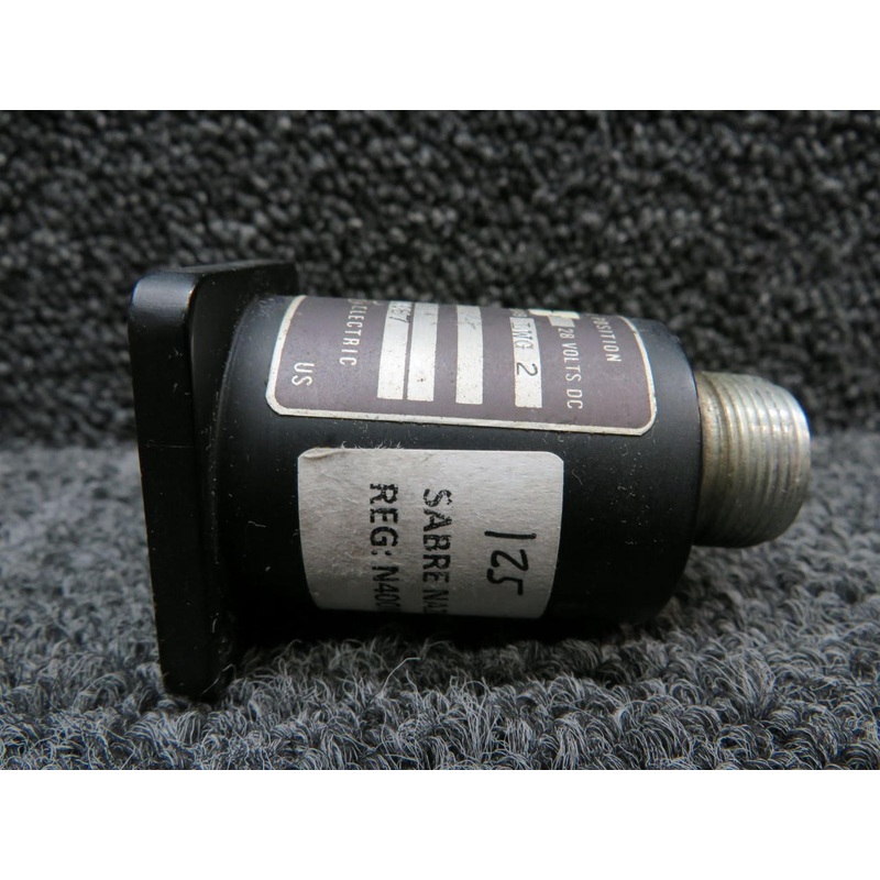 8DJ49LWG-2 General Electric Aileron Trim Indicator