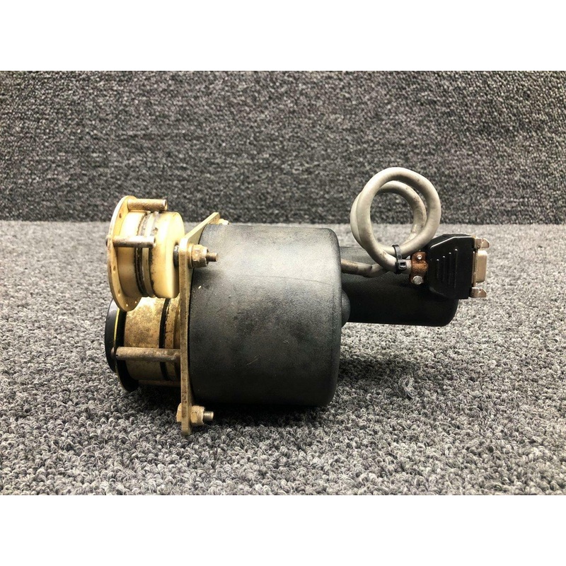 0105-T3 Beechcraft V35B S-Tec Autopilot Trim Servo Assembly (Volts: 14)