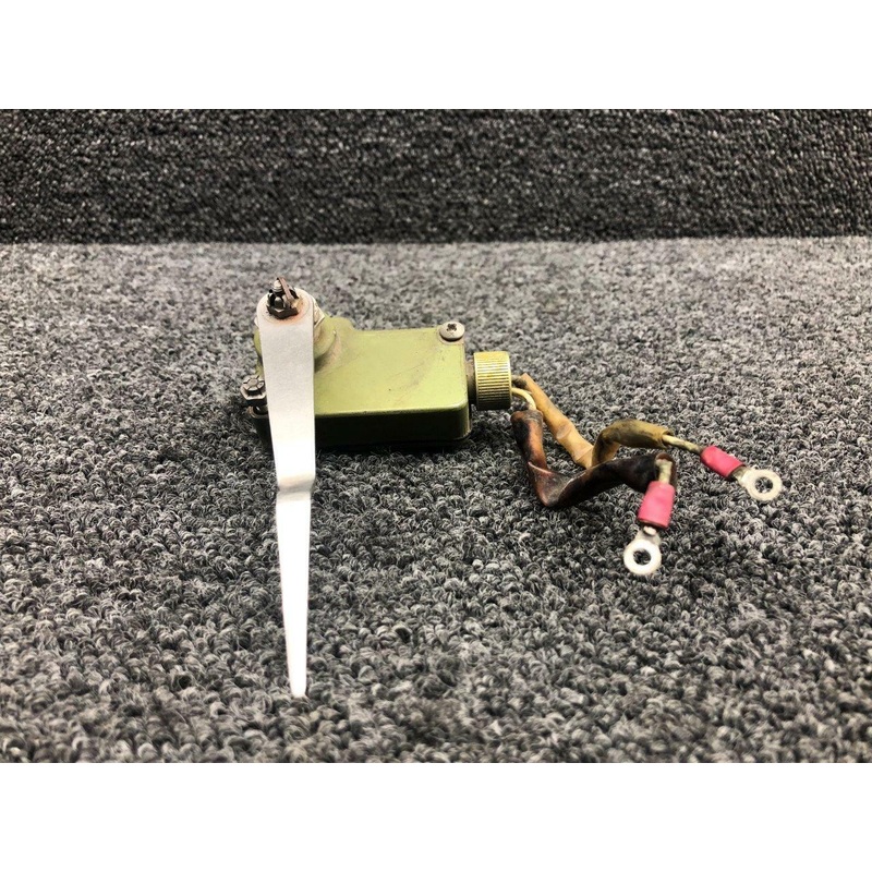 1VA49 (USE: IVA49) Cessna 210 Micro Switch Nose Gear Uplock Switch (12V)