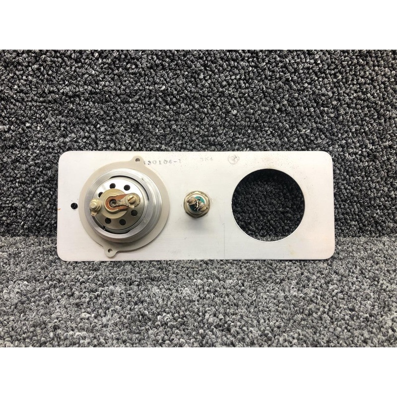 58-530104-1 / 2565-1 Wemac Air Vent & Map Light Plate W/ Lamp & Switch (12V)