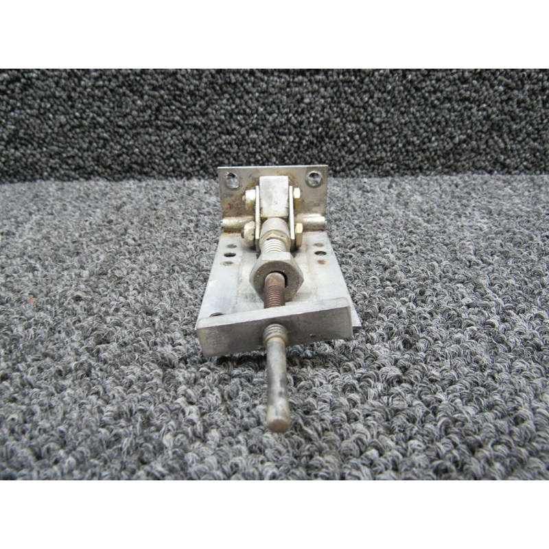 Bellanca 8KCAB Door Latch Assembly
