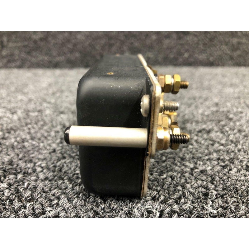 C669551-0101 Rochester 6247-00061 Dual Oil Temperature Indicator W/ Probe (28V)