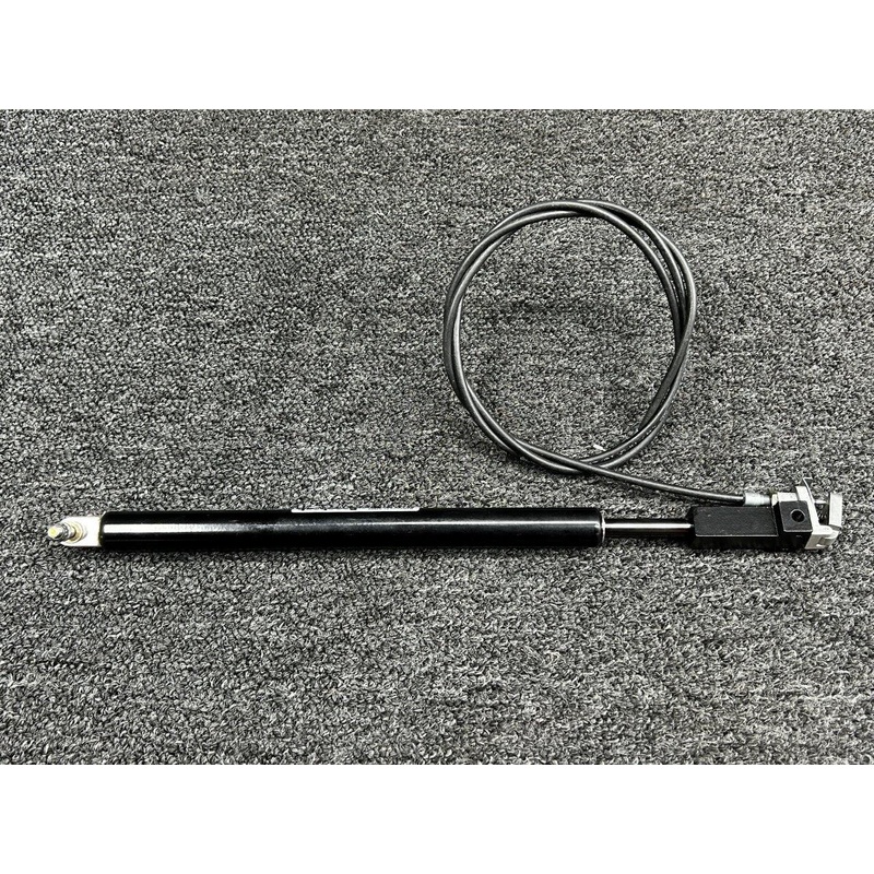 X0X1K-2-080-372-001 Bansbach Easylift Door Actuator Holder Assembly