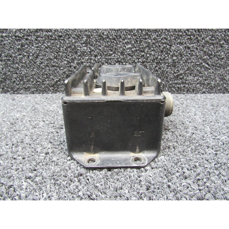 35-380093-2 (USE: 35-380092-3) Beechcraft OECO Voltage Regulator (14V) (SA)