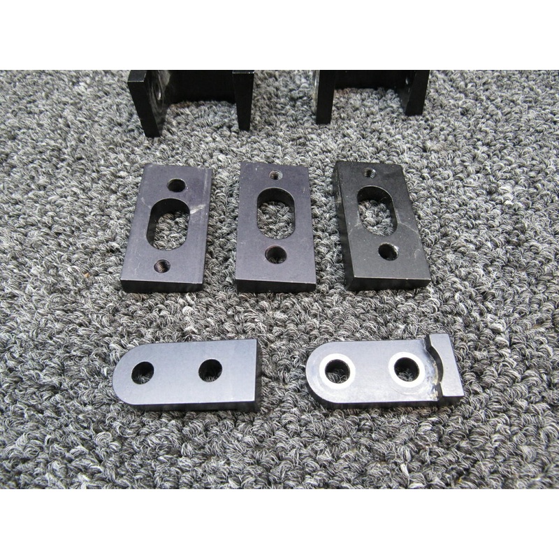 Columbia 350 Seat Rail Bracket Set