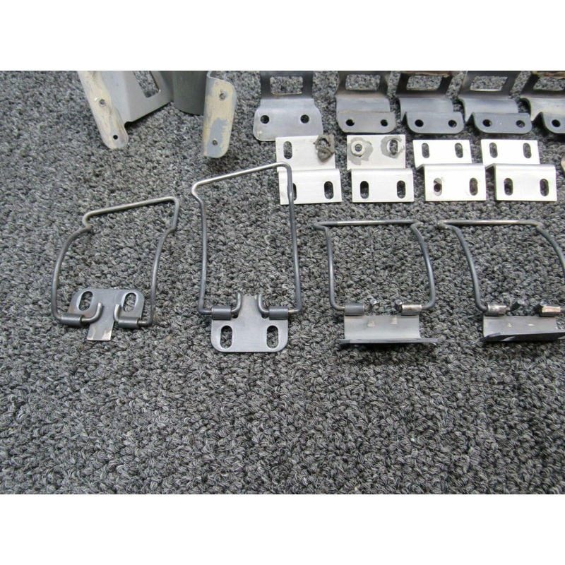 Eurocopter AS350B3 Cowling Latch Set
