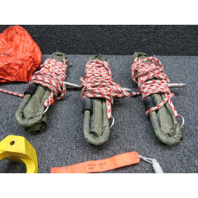 Eurocopter AS350B3 Pilots Ground Supply Bag W/ Covers