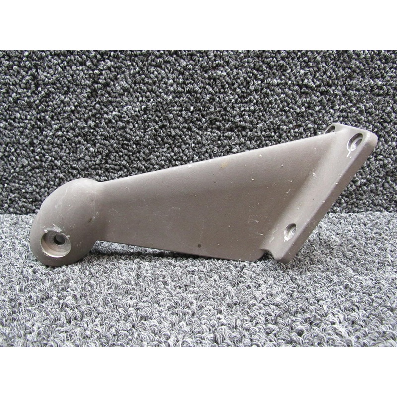 LA57265120 Columbia 350 Hinge Assembly Forward Flap WS 26.5 (CAST)