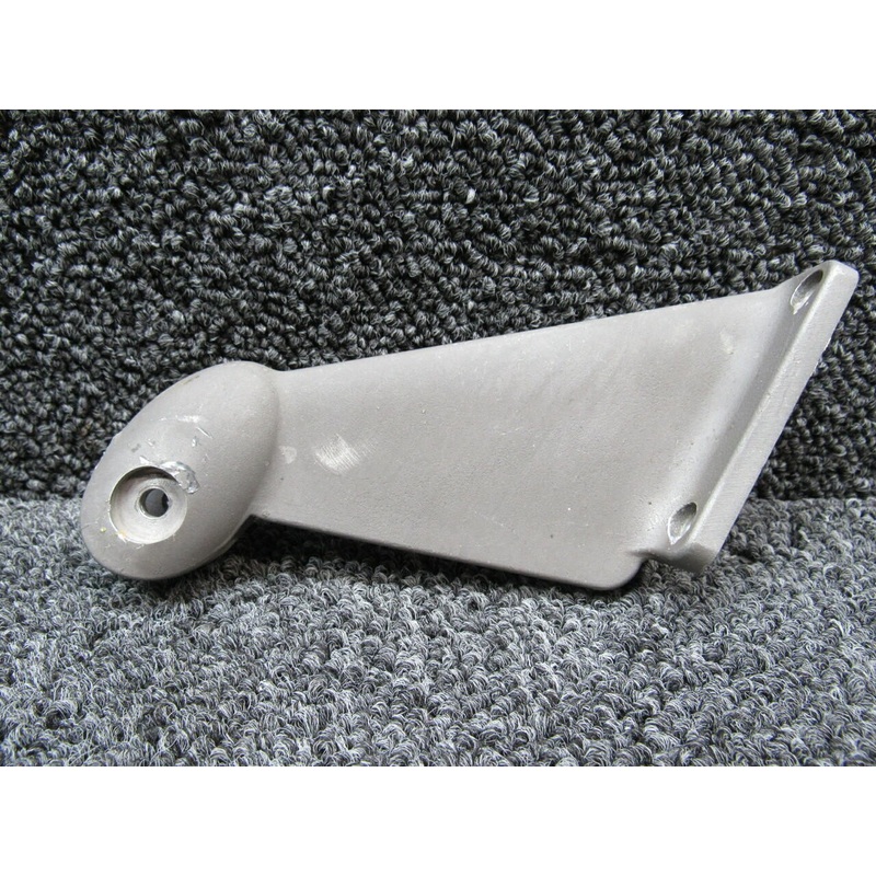 LA57265421 Columbia 350 Hinge Assembly Forward Flap WS 143.5 (CAST)