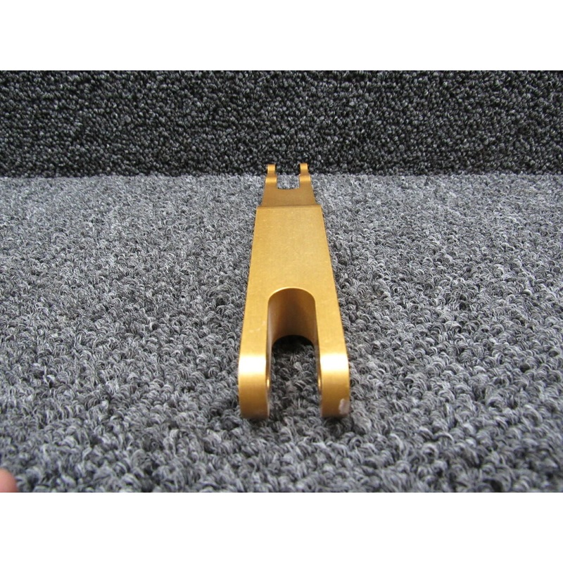 LB57263000-1 (USE: LA57263051) Columbia 350 Center Bellcrank Assembly