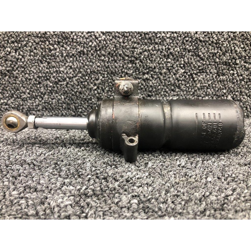 456-015 (Alt: PS-50152-5) Piper PA28-140 Maeco Shimmy Dampener Assembly