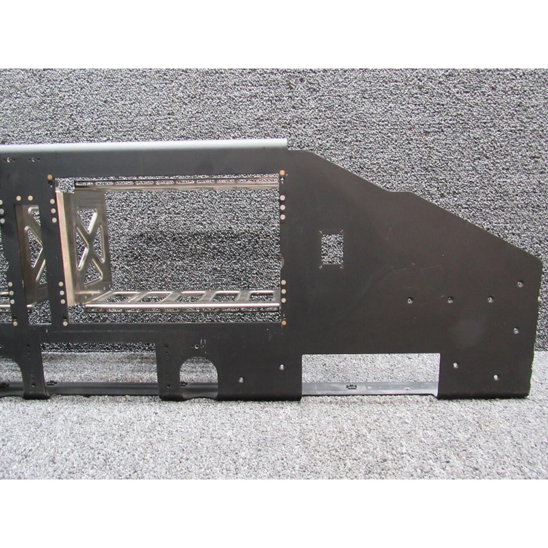 LB53405401 (Use: 2811300-4) Columbia 350 Instrument Panel Assembly Main GIFD