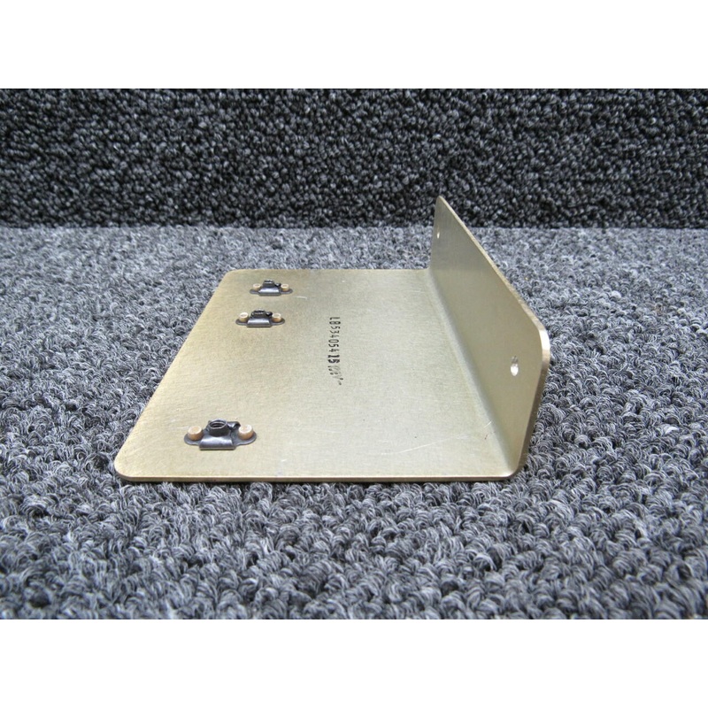 LB53405415 Columbia 350 Instrument Panel Bracket