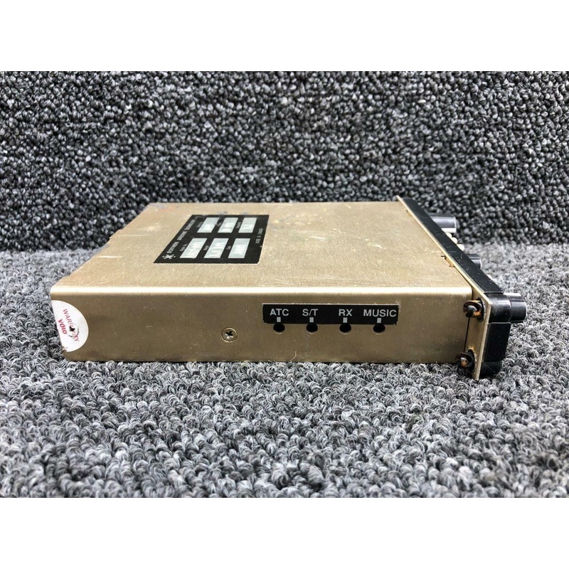 AA12-001 Robinson R44II Northern Airborne Audio Control Panel (Volts: 28)
