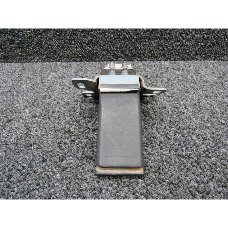 Eurocopter AS350B3 Forward RH Cowling Latch Assembly